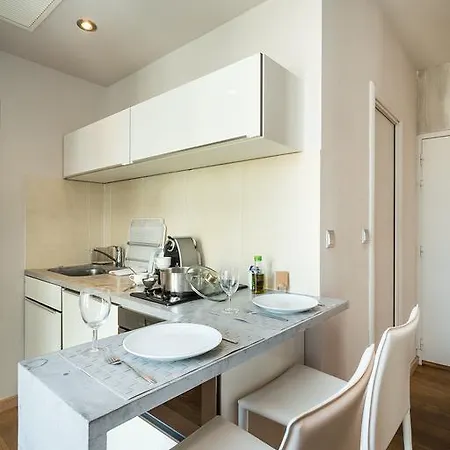 Studio Hyper-centre Rue Paradis Apartment Nice