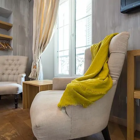 Apartment Studio Hyper-centre Rue Paradis *