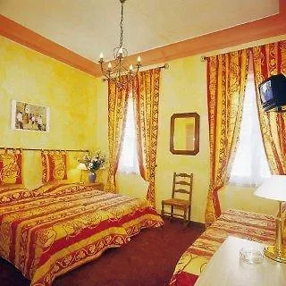Studio Hyper-centre Rue Paradis *